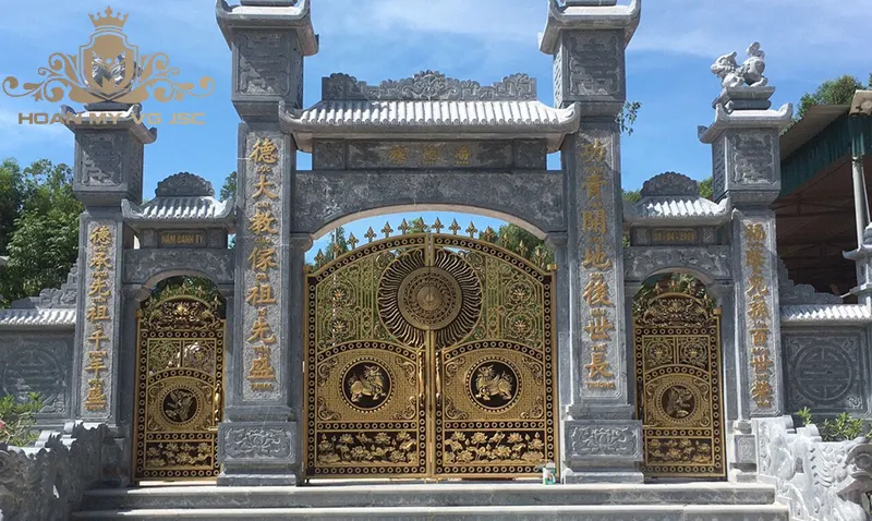 cổng nhôm đúc tỳ hưu