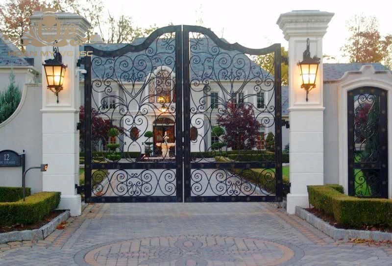 cổng biệt thự cổ điển