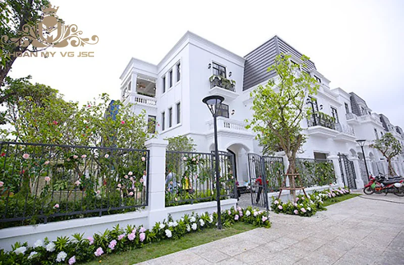 mẫu cổng biệt thự nhà vườn đẹp