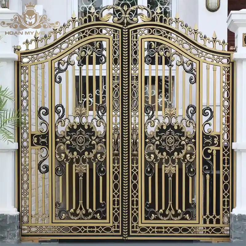 Top 9+ Mẫu Cổng Nhôm Đúc Hiện Đại Sang Trọng Nhất Hiện Nay