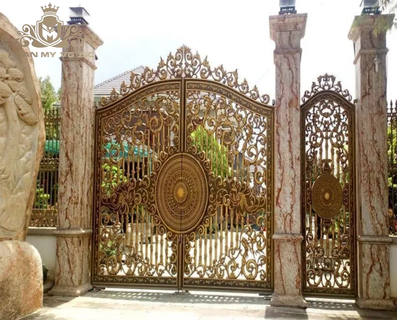 cổng biệt thự cổ điển