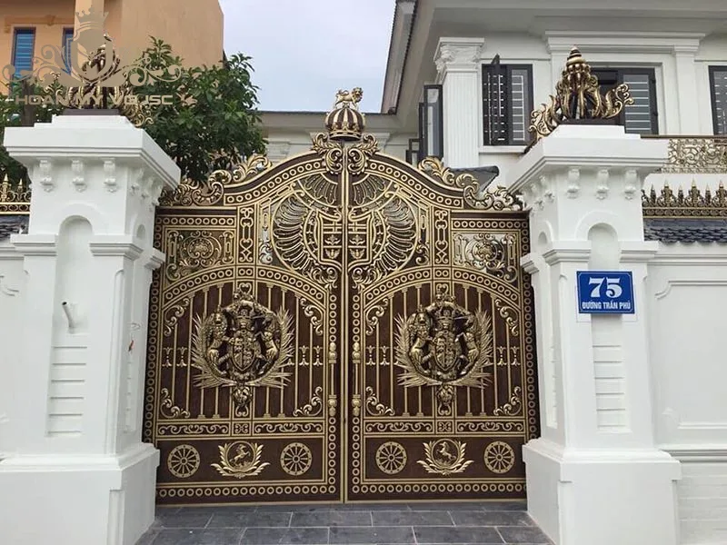 cổng nhôm đúc tỳ hưu